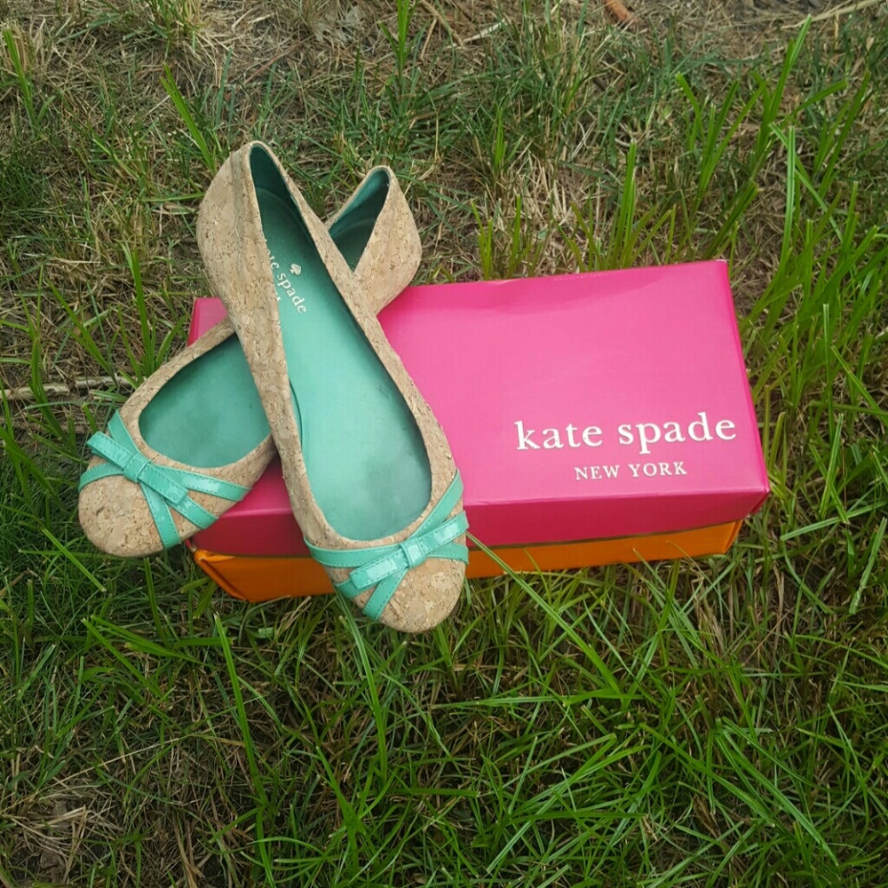💖HP!!💖Kate Spade cork green flats with box